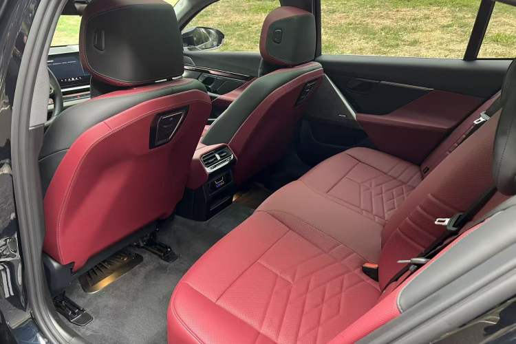 Used BMW i5 2025 eDrive 40L M Sport Package
