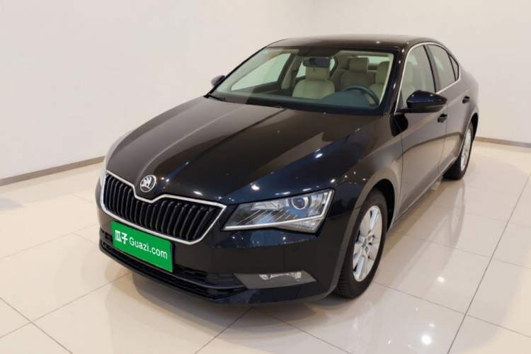 Used Skoda Superb 2016 TSI280 Manual Front-Drive Version