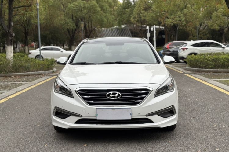 Used Hyundai Sonata 2017 2.4L DLX Premium Model
