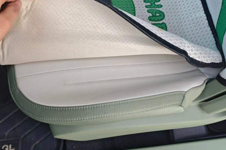 Used Geely Galaxy Panda 2024 200km Panda Rider Exterior 5