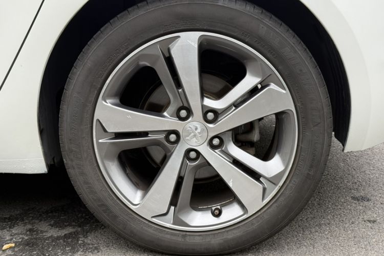 Used Peugeot 308S 2015 1.6T Automatic Jingchi Edition Exterior 4