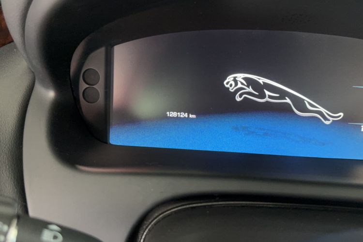 Used Jaguar XJ 2015 XJL 3.0 SC Four-Wheel Drive Panoramic Business Edition
