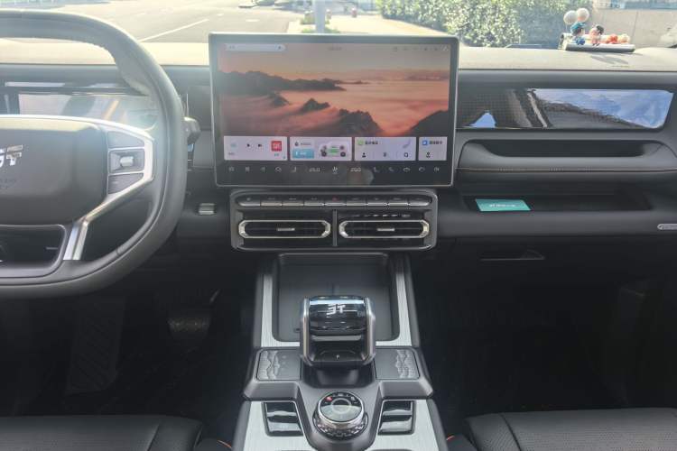 Used JETOUR Shanhai T1 2025 150 km Heading South
