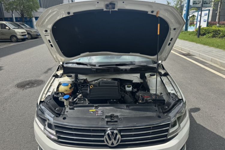 Used Volkswagen Lavida 2017 1.6L Automatic Comfort Edition