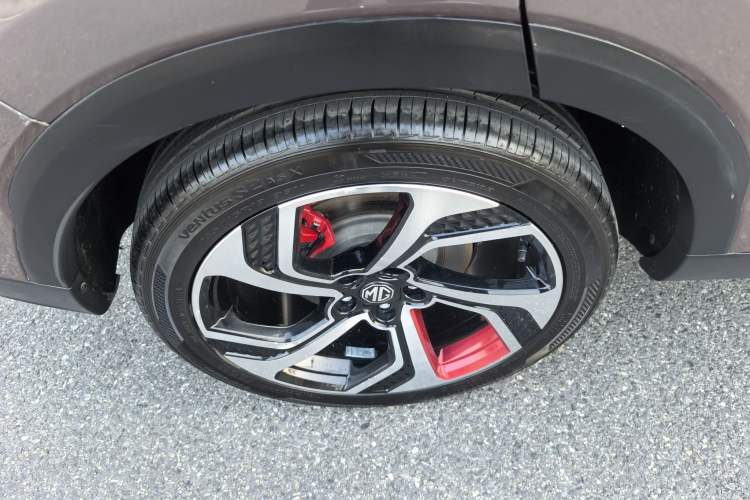 Used MG Pilot 2021 400TGI Automatic Two-Wheel Drive Trophy Flagship Edition
