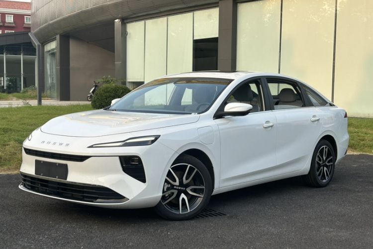 Used Roewe D6 2025 520km Smart Enjoyment Version