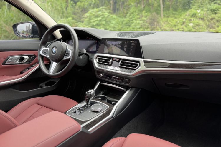 Used BMW 3 Series 2021 Second Facelift 325Li M Sport Package Interior 6