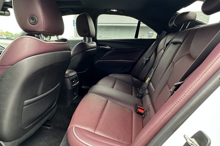 Used Cadillac CT4 2020 28T Elite Edition Interior 4