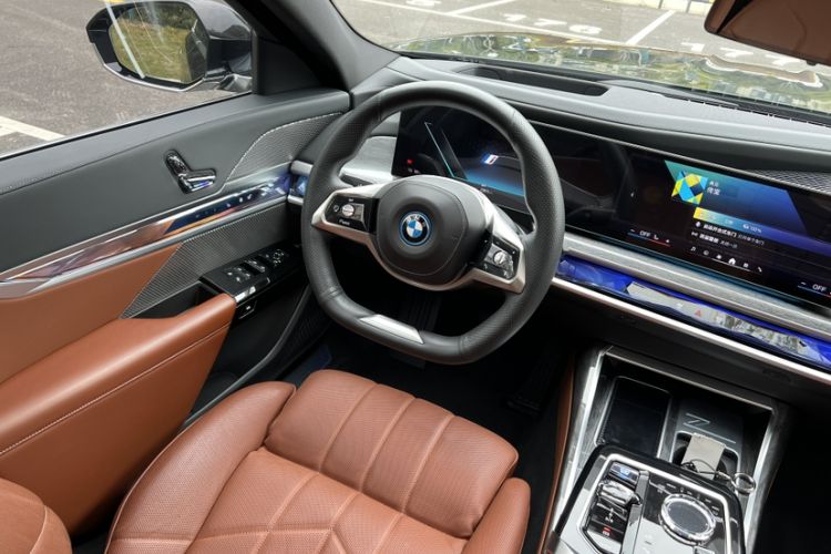 Used BMW i7 2023 eDrive50L Prestige Luxury Package

