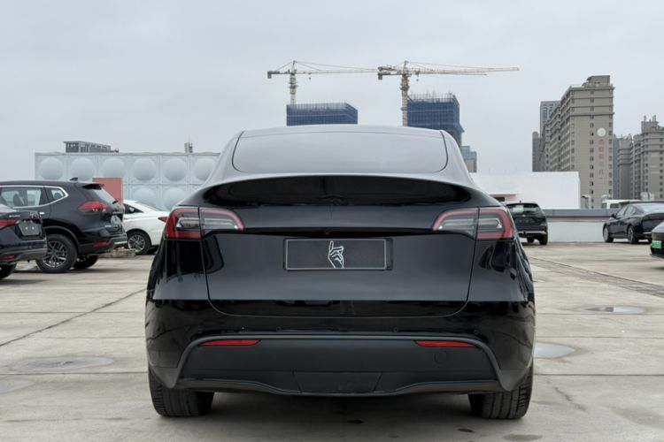 Used Tesla Model Y 2021 Standard Range Rear-Wheel Drive Version