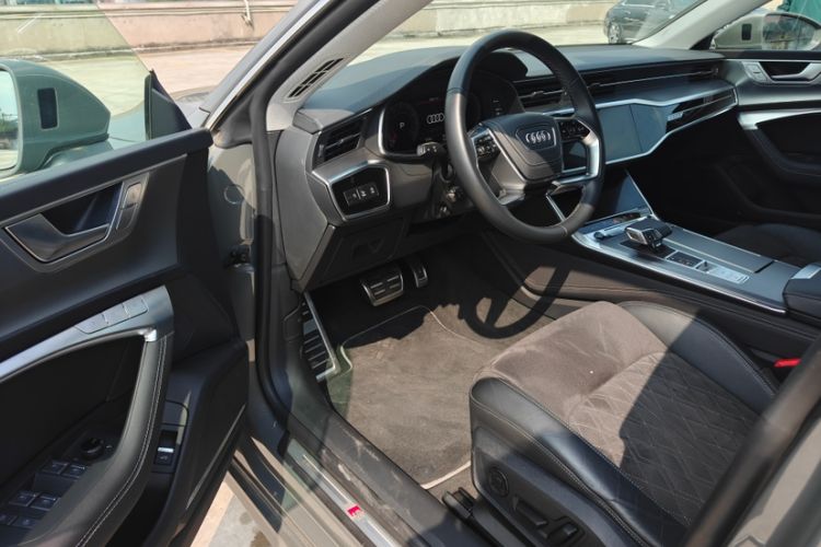 Used Audi A7L 2024 45 TFSI quattro Luxury Edition