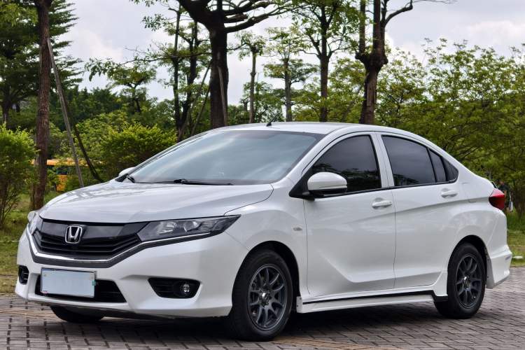 Used Honda Greiz 2016 1.5L CVT Classic Edition