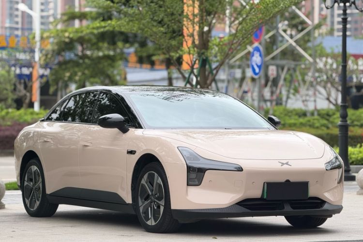 Used XPeng MONA M03 2024 620 with Ultra-Long Range Exterior 4