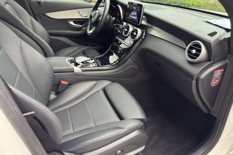 Used Mercedes-Benz GLC 2016 GLC 200 4MATIC
