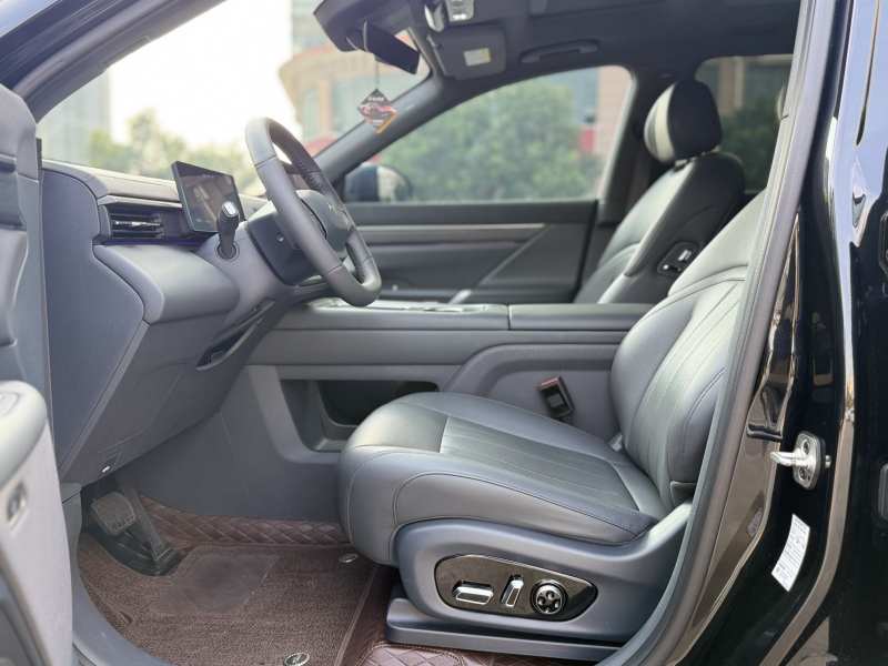 Used Dongfeng eπ eπ008 2026 Model Six-Seat Pure-Electric Family Delight Edition — 42