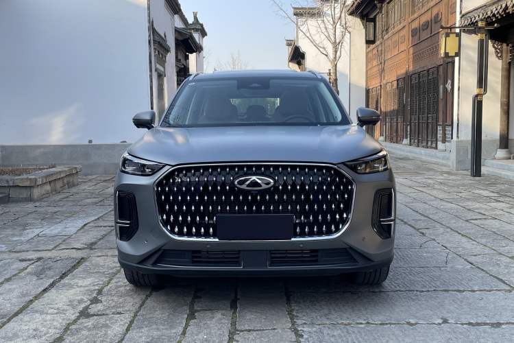 Used Chery Tiggo 8 L 2024 2.0T Two-Wheel Drive Prestige Version 5 Seats
