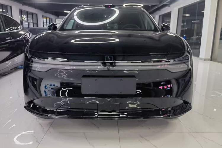 Used Zeekr 7X 2025 100 kWh Long-Range Rear-Wheel Drive with Intelligent Driving Features