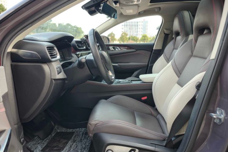 Used Lynk & Co 02 2020 High-Energy Edition 2.0T Automatic Two-Wheel Drive Shine Pro Edition
