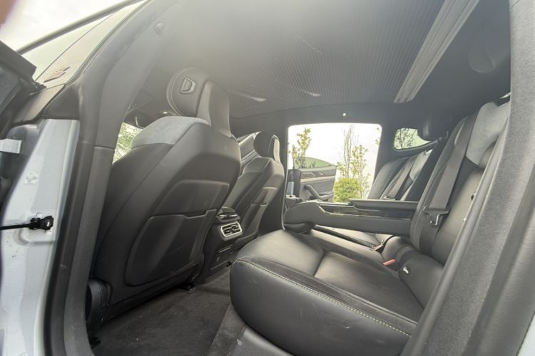 Used NETA S 2022 All-Electric 650 km Four-Wheel Drive Flagship Edition