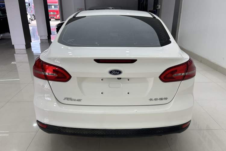 Used Ford Focus 2018 Sedan Classic 1.6L Manual Comfort Plus SmartDrive Edition