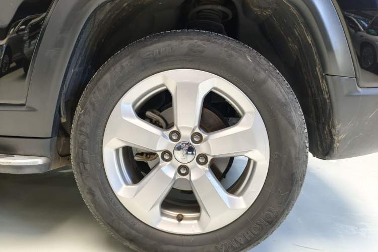 Used Jeep Compass 2017 200T Automatic Enjoyment Version
