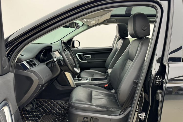 Used Land Rover Discovery Sport 2019 240 PS SE Version China VI Standard