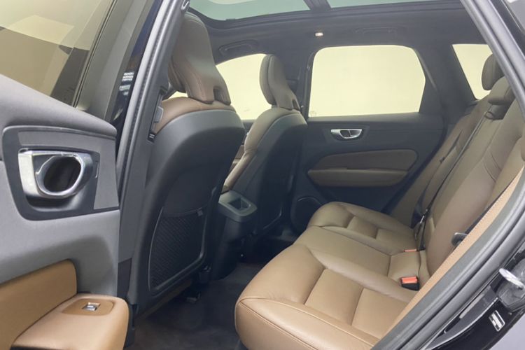 Used Volvo XC60 2025 B5 Four-Wheel Drive Smart & Advanced Luxury Edition Interior 3