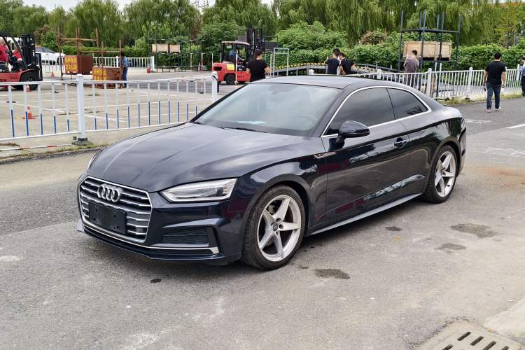 Used Audi A5 2017 Coupe 40 TFSI Fashion Model