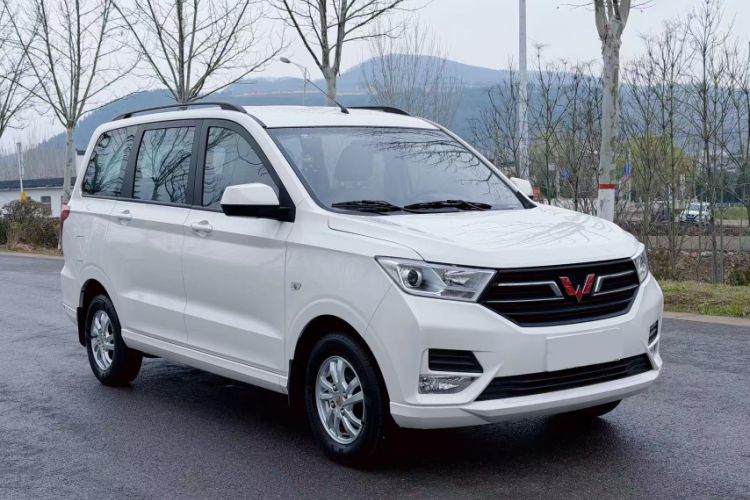 Used Wuling Hongguang 2019 1.5L S Comfort Edition China VI LAR