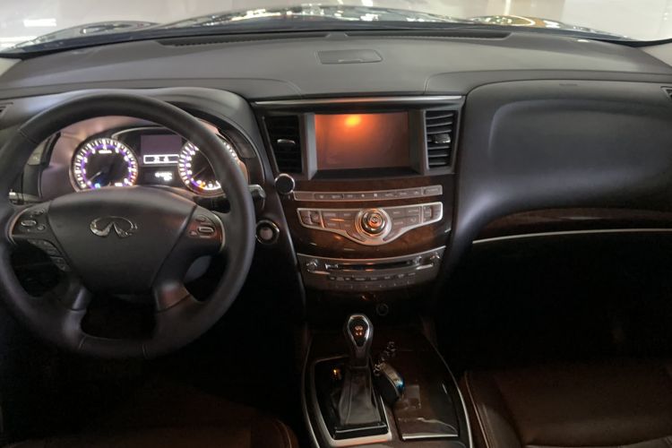 Used Infiniti QX60 2016 2.5 S/C Hybrid Two-Wheel-Drive Excellence Edition China V Standard