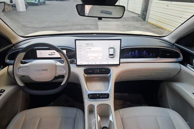 Used Geely Galaxy Geome 2025 UP 410km Exploration+ Edition