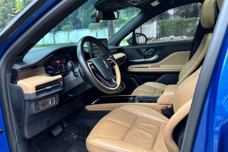 Used Lincoln Corsair 2021 2.0T Two-Wheel-Drive Luxury Edition