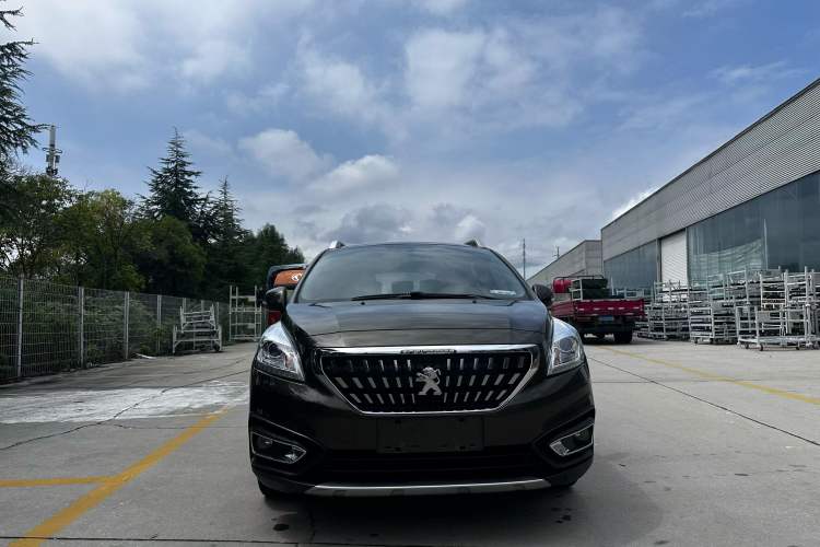 Used Peugeot 3008 2016 2.0L Automatic Classic Edition