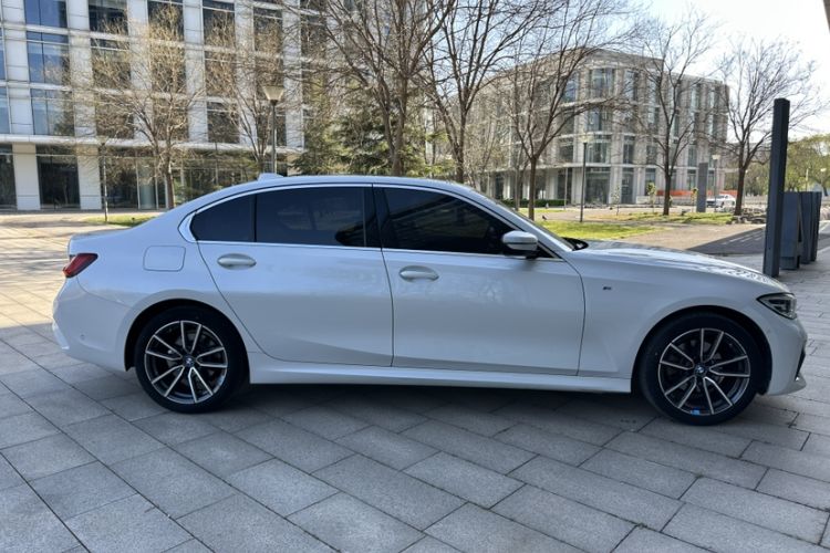 Used BMW 3 Series 2021 320Li M Sport Package Exterior 2