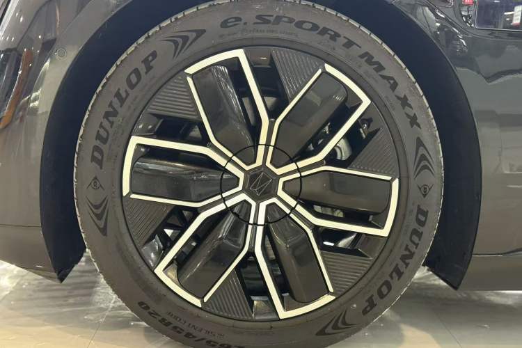 Used Avatr 12 2024 700 Three-Laser Rear-Wheel Drive Luxury Edition