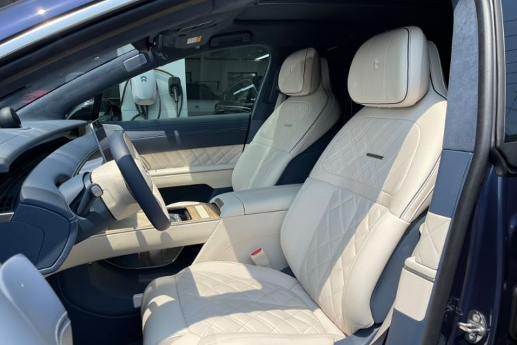 Used Nio ET9 2025 100kWh Signature Edition
