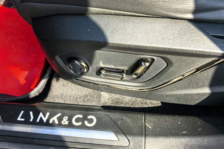 Used Lynk & Co 05 2020 2.0TD Four-Wheel Drive HypeHalo