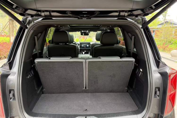 Used GAC Trumpchi GS8 2024 Dual-Motor Series 2.0TM Four-Wheel Drive Premium Edition