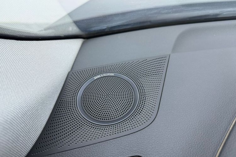 Used Audi Q5 2017 Plus 40 TFSI Comfort Model Interior 4