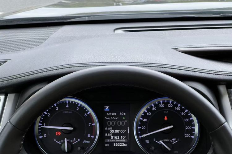 Used Toyota Highlander 2018 2.0T Four-Wheel Drive Luxury Version 7 Seats China VI Standard
