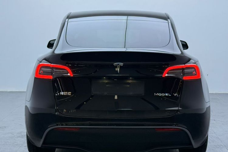 Used Tesla Model Y 2022 Rear-Wheel-Drive Version
