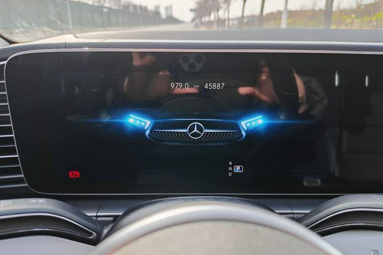Used Mercedes-Benz GLE Coupe 2020 GLE 350 4MATIC Coupe SUV Luxury Model Instrument Cluster