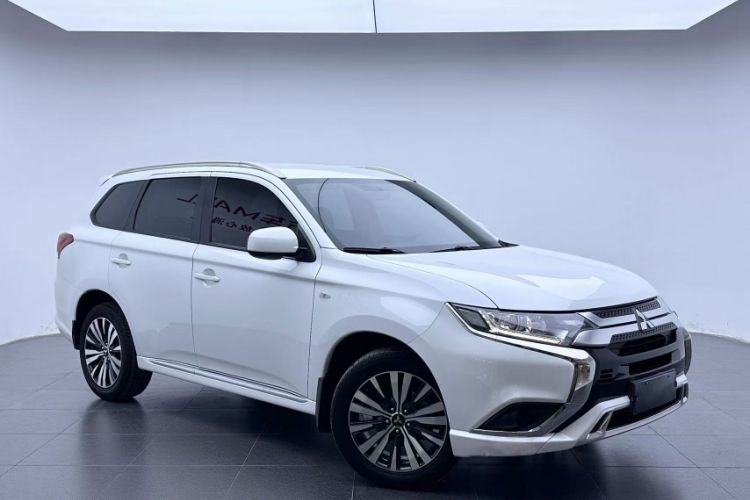 Used Mitsubishi Outlander 2021 2.0L Two-Wheel Drive Comfort Edition 5 Seats