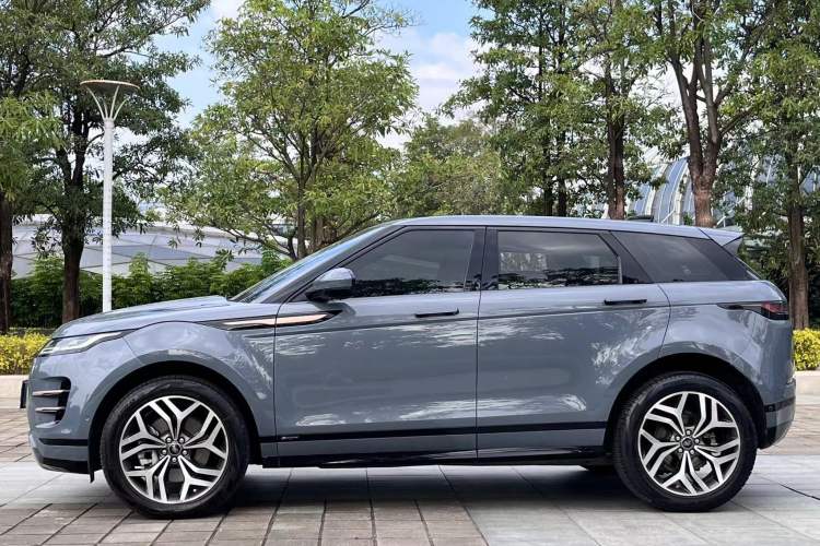 Used Land Rover Range Rover Evoque 2020 249 PS R-DYNAMIC SE Sport Technology Edition