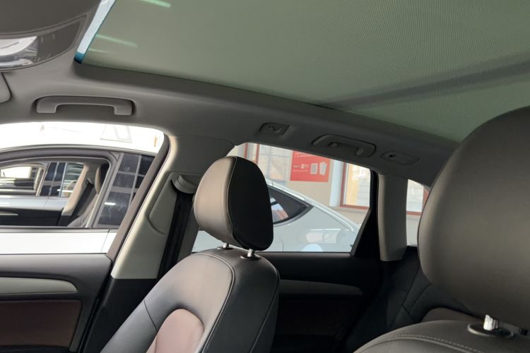 Used Audi Q5 2017 Plus 40 TFSI Ambition Model