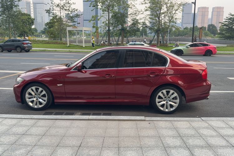 Used BMW 3 Series 2010 320i Luxury Model