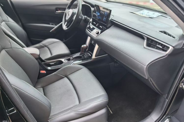 Used Toyota FRONTLANDER 2023 2.0L Smart Electric Hybrid Dual-Engine Luxury Edition