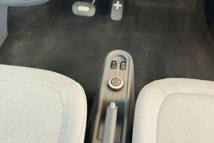 Used Wuling Hongguang MINIEV 2021 Macaron Premium Model – Lithium Iron Phosphate