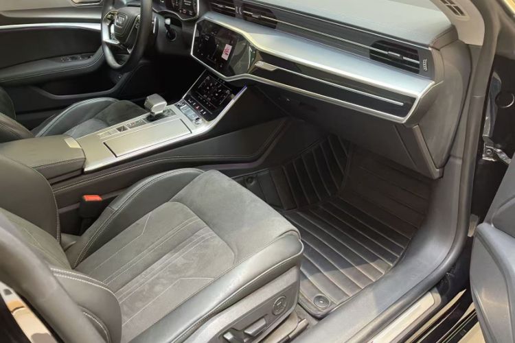 Used Audi A7L 2024 45 TFSI Luxury Edition
