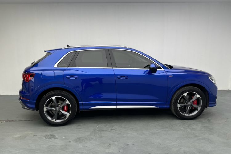 Used Audi Q3 2019 35 TFSI Fashion Dynamic Model
